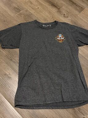 2017 Final Four Logo Men's Dark Gray Short-Sleeve Tee